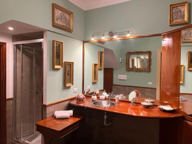 Donna Guia Suite Palermo Luaran gambar