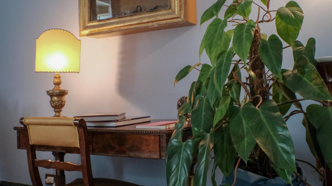Donna Guia Suite Palermo Luaran gambar